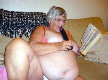Obese UK nan Grandma Libby masturbates while reading a romance novel