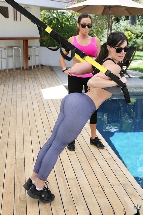 Hot chicks in yoga pants and sport bras seduce force hidden voyeur into 3some