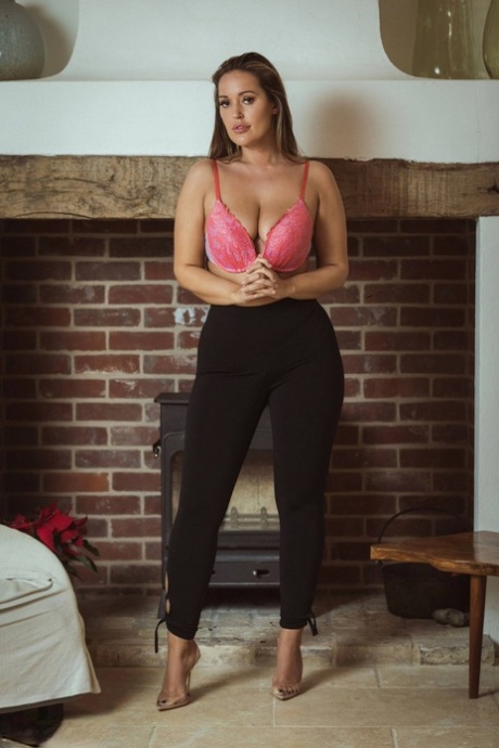 Beautiful girl Frankie Lain goes topless after removing black yoga pants