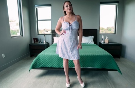 British woman Melanie Hicks has hardcore POV sex with her man friend
