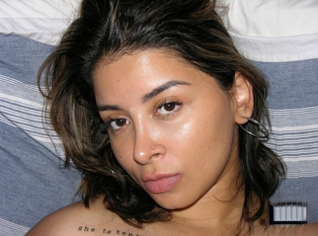 First timer Alyse swaps oral sex with an old guy in a living room and on a bed