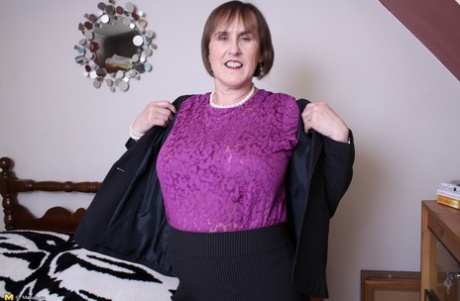 Nasty British granny shows her tight body in sexy lingerie