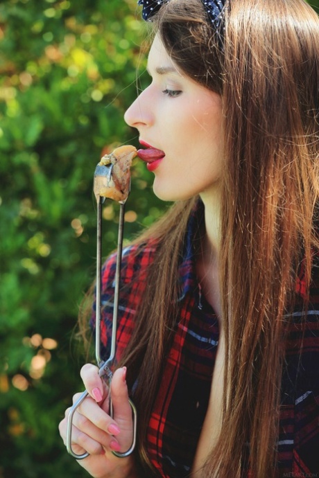Met Art featuring Elina XXX Pictures