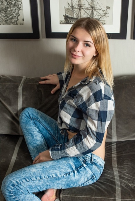 Met Art featuring Yelena Sex Pictures
