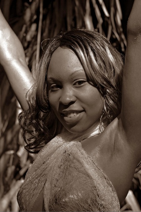 Domai featuring Virginia Hot Pics