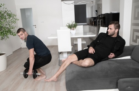 Bromo featuring Daren D, Rudy Valentino XXX Images