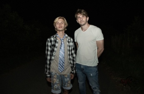 Bromo performed by Bob, Tony Sex Pictures