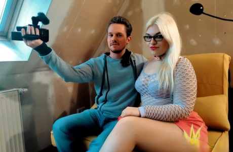Blonde MILF Mariella Sun shows her big bum and gets rammed by a cameraman