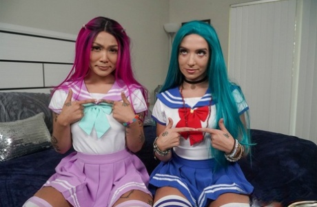 Cosplay hotties Jade Sin & Bailey Base scissor before sharing a dick