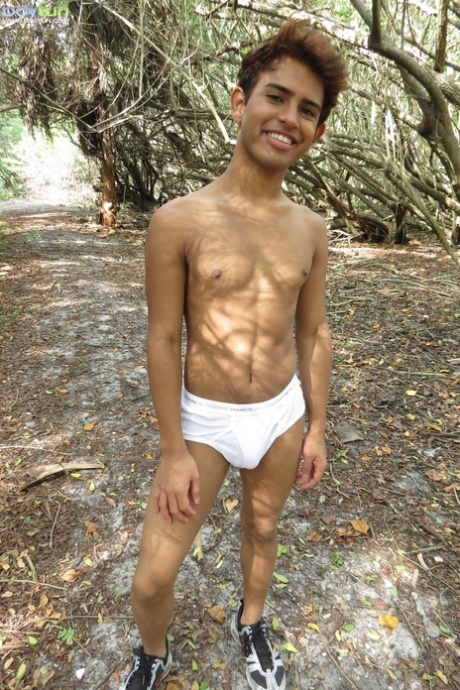 Boy Fun performed by Alex Steller Nude Pictures