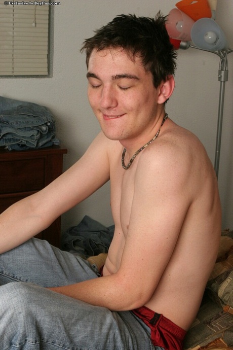 Boy Fun performed by Ty Moreau Hot Porn