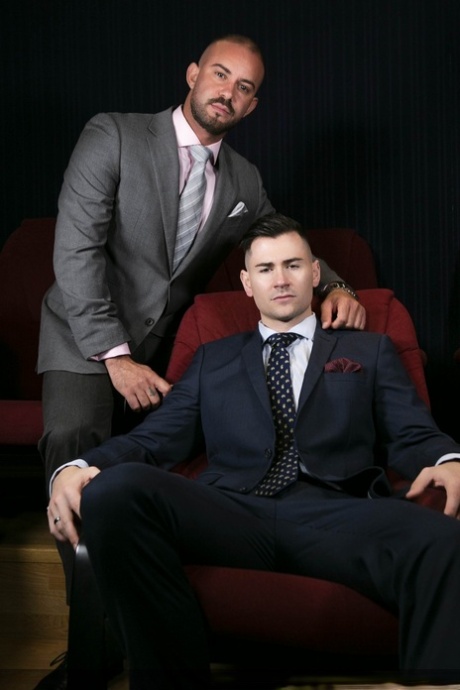 Gay perverts Bruno Max & Lukas Daken having anal sex at the movies