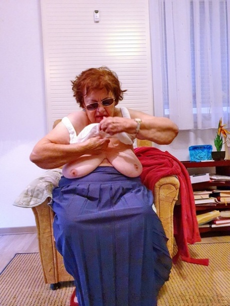 Fat old granny in sunglasses Petljura shows off her body and big tits